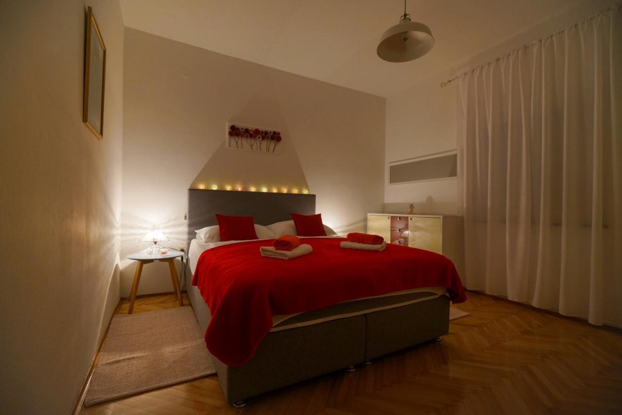 Apartment Jardin With Free Cowered Parking Zadar Exterior foto